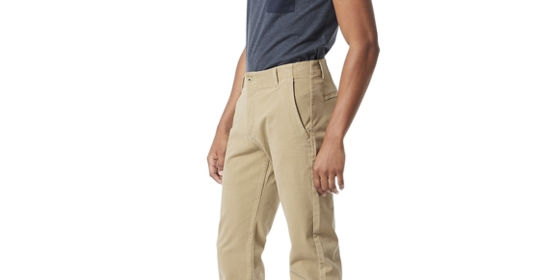 Dockers Chino Hose Alpha Slim in New British Khaki ansehen