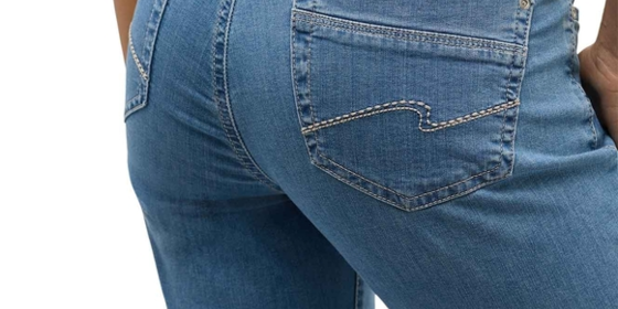Angels Straight Jeans Dolly in Light Blue ansehen