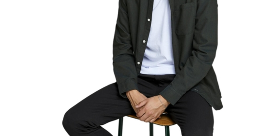 Jack & Jones Chino Hose Marco Connor in Black ansehen