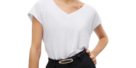 Vero Moda T-Shirt Filli V-Neck in Bright White ansehen
