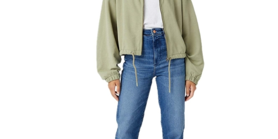 Wrangler Mom Jeans Mom in Winter Hue ansehen