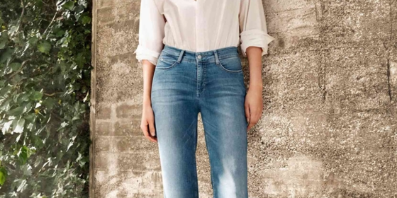 MAC Dream Wide Leg Jeans in mittelblauer Waschung ansehen