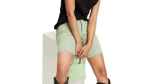 Cross Jeans Shorts Anya Short in Mint ansehen