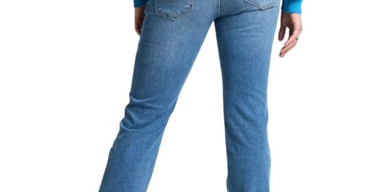 Cross Bootcut Jeans Lauren in Mid Blue ansehen