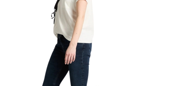 Cross Rose Jeans in Blue Black mit hohem Bund ansehen