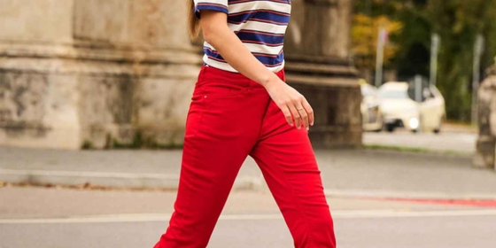 MAC Ankle Jeans Dream Chic in Ruby Red ansehen