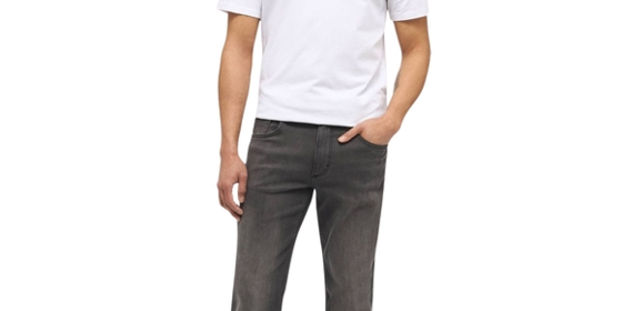 Mustang Straight Jeans Washington in Black Denim ansehen