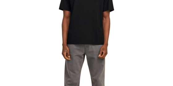 Jack & Jones Logoshirt Graphic Tee in Black ansehen