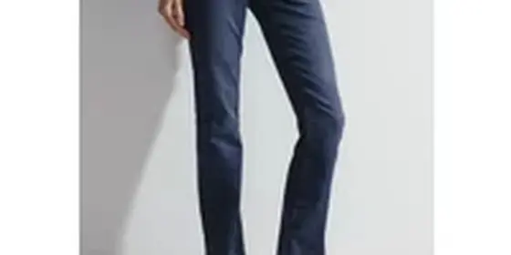 Cecil Damen Slim Fit Bootcut Jeans in Blau, Gr: 30 ansehen