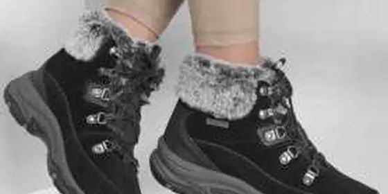 Skechers 167178-BLK - Trego Snow Worries Schwarz ansehen
