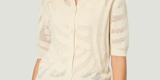 Strickjacke ansehen