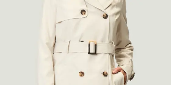 Trenchcoat ansehen