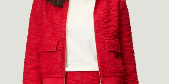 Bouclè-Jacke ansehen