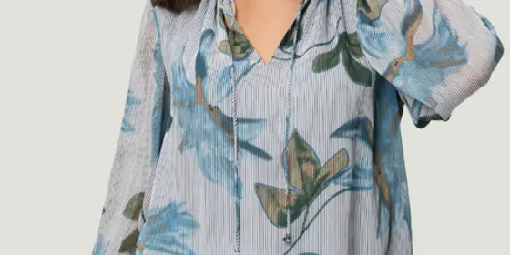Chiffonbluse ansehen